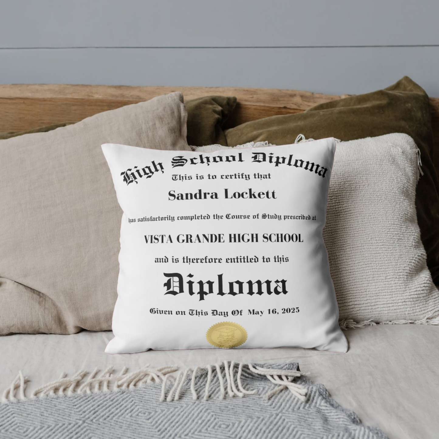 🎓 Personalized Graduation Memorabilia Pillow – A Keepsake to Cherish! 🎓